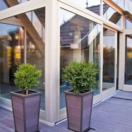 Prestige Luxury Penthouse Apartment *