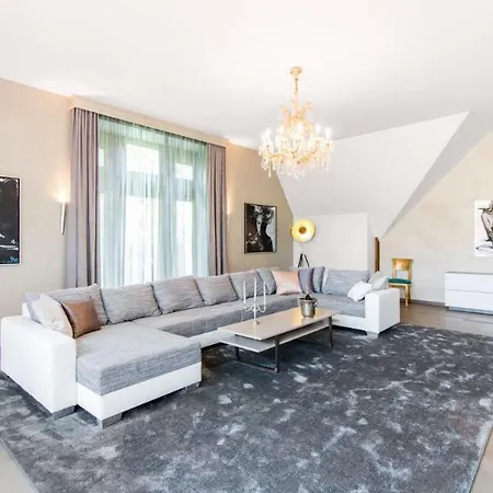 Prestige Luxury Penthouse *